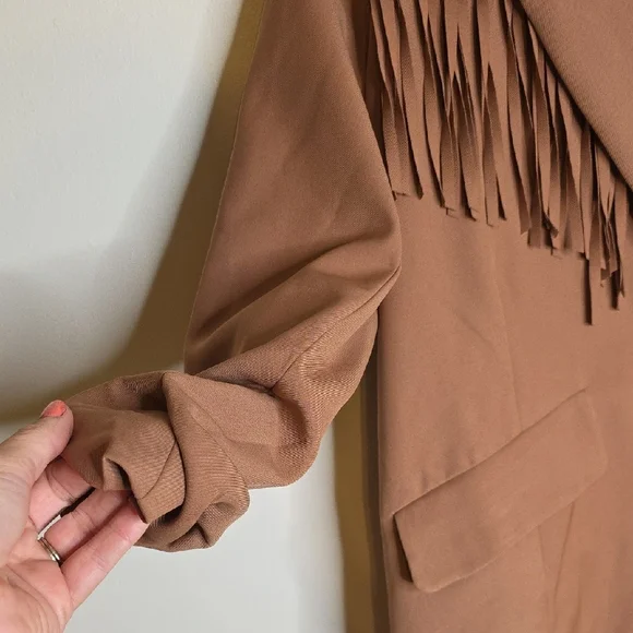 Strut & Bolt Western Brown Fringe Blazer Size Medium- Nwt!! - Picture 3 of 6